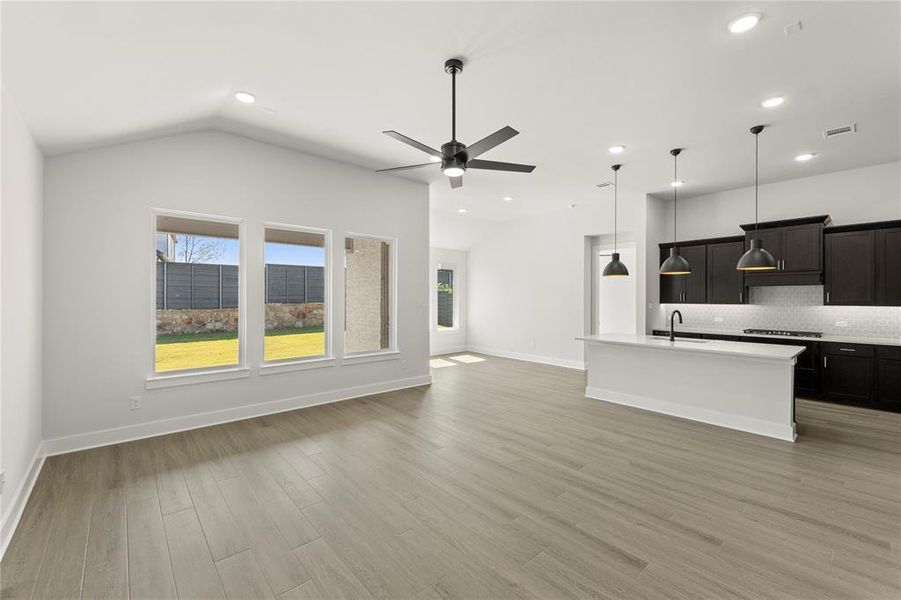 Spacious, unfurnished interior of a new home in Discovery Collection at Union Park, Little Elm (Image 16).
