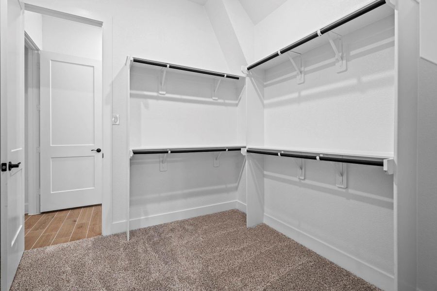 Spacious, unfurnished interior of a new home in Elyson 60's, Katy (Image 21).