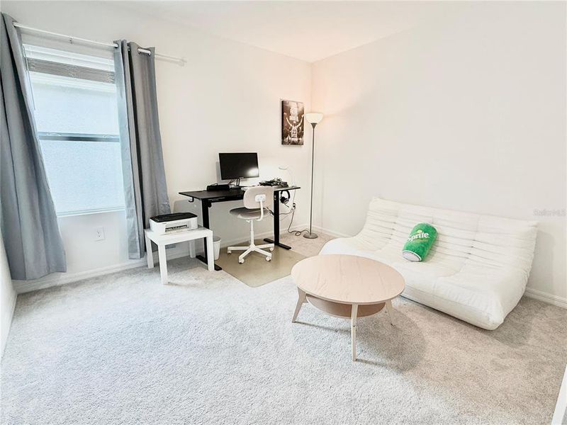 Furnished interior view inside a new home in , Kissimmee (Image 13).