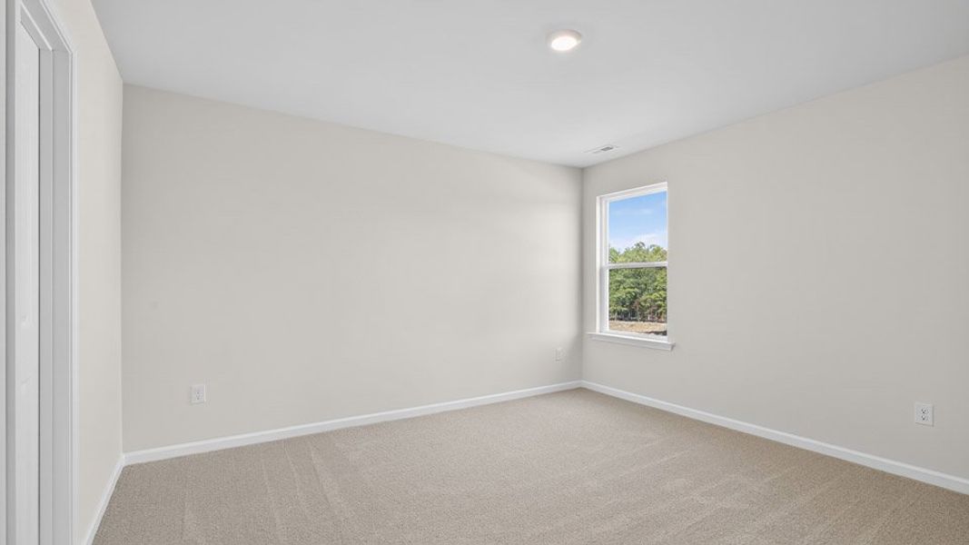 Spacious, unfurnished interior of a new home in Mason Ridge, Spring Lake (Image 26).