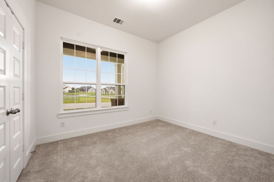 Spacious, unfurnished interior of a new home in Saddleback Estates, Boyd (Image 34).