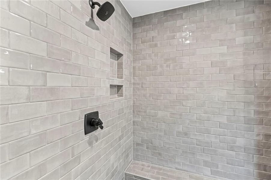 Image 31 of a home in Twin Lakes.