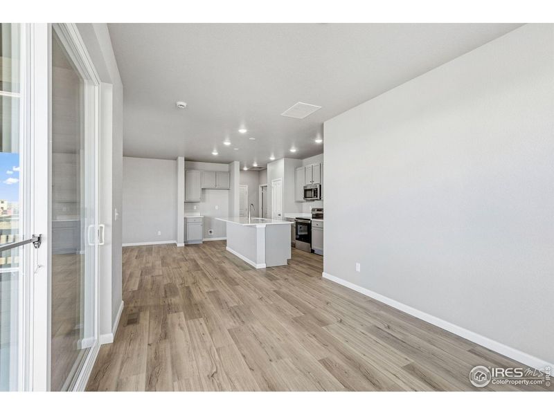 Spacious, unfurnished interior of a new home in Cordovan, Longmont (Image 15). Spacious, unfurnished interior of a new home in Cordovan, Longmont (Image 15).