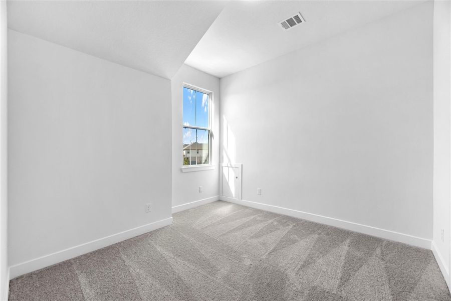 Representative image. Features, selections, and colors may vary.