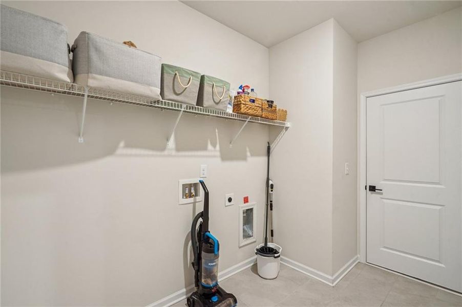Furnished interior view inside a new home in , Dacula (Image 15).