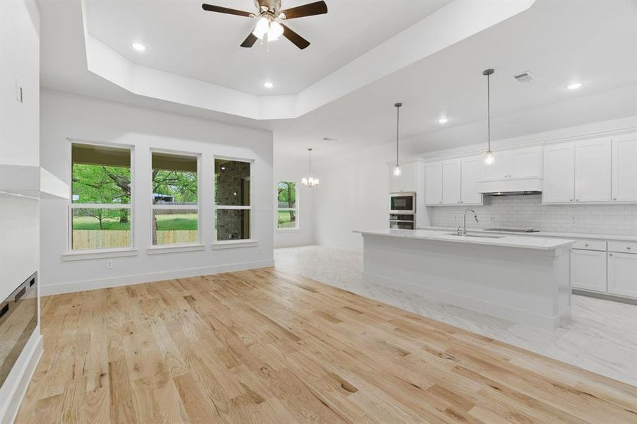 Spacious, unfurnished interior of a new home in , Weatherford (Image 28). Spacious, unfurnished interior of a new home in , Weatherford (Image 28).