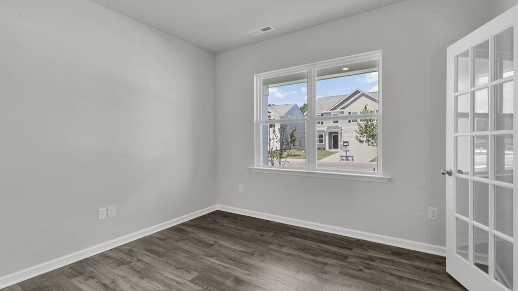 Spacious, unfurnished interior of a new home in Westerly, Lillington (Image 13).