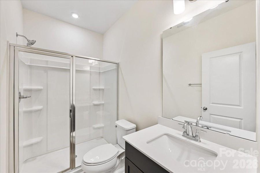 Main floor full bath