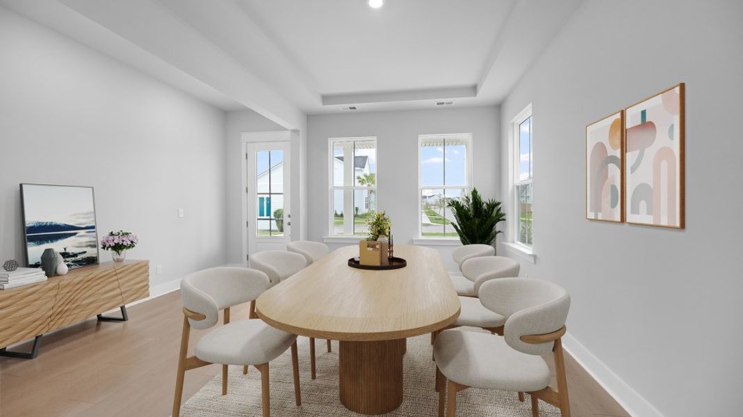 2579 Kingston Dining F1