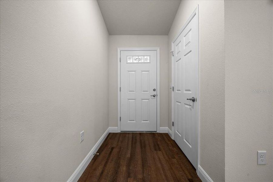 Spacious, unfurnished interior of a new home in , Ocklawaha (Image 36). Spacious, unfurnished interior of a new home in , Ocklawaha (Image 36).