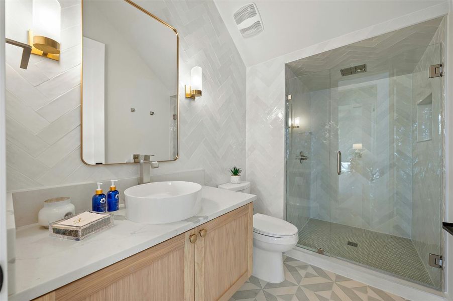 Furnished interior view inside a new home in , Austin (Image 36). Furnished interior view inside a new home in , Austin (Image 36).