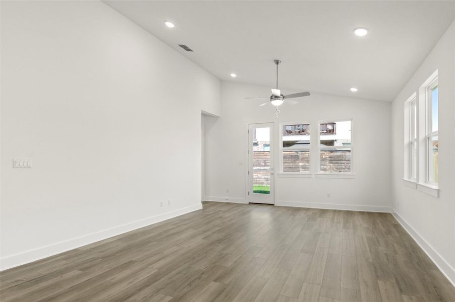 Spacious, unfurnished interior of a new home in The Enclave at Hidden Oaks, Georgetown (Image 28). Spacious, unfurnished interior of a new home in The Enclave at Hidden Oaks, Georgetown (Image 28).
