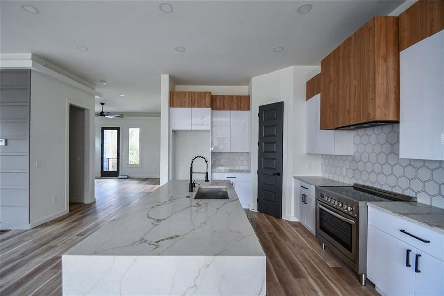 Furnished interior view inside a new home in , Atlanta (Image 11).