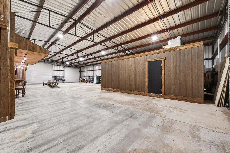 Image 47 of a home in . Image 47 of a home in .