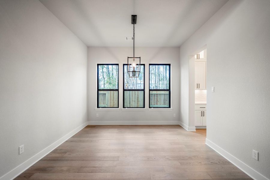 Spacious, unfurnished interior of a new home in Artavia 70′ Lots, Conroe (Image 19).