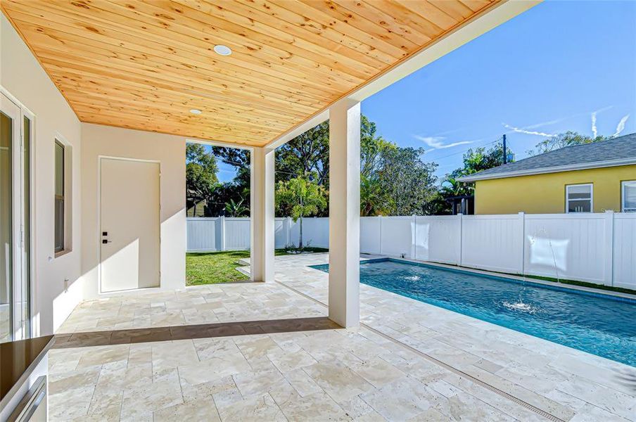 Exterior details and patio area of a home in , Tampa (Image 45).