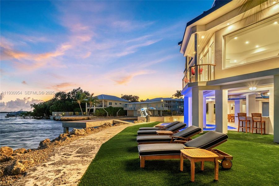 Exterior details and patio area of a home in , Key Largo (Image 23).