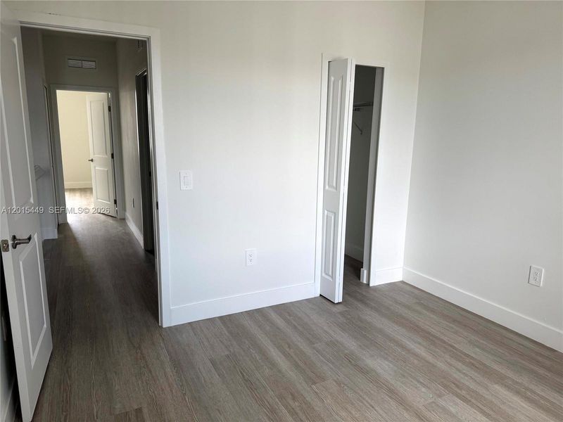 Spacious, unfurnished interior of a new home in , Homestead (Image 17).