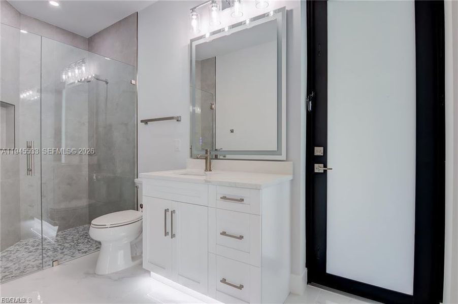 Furnished interior view inside a new home in , Cape Coral (Image 28).