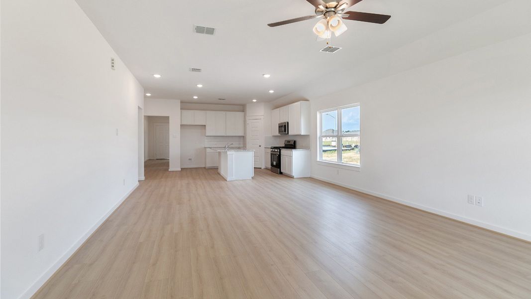 Furnished interior view inside a new home in Cielo, Conroe (Image 13). Furnished interior view inside a new home in Cielo, Conroe (Image 13).