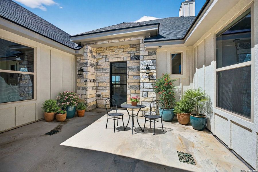 Exterior details and patio area of a home in Boehme Ranch, Castroville (Image 29).