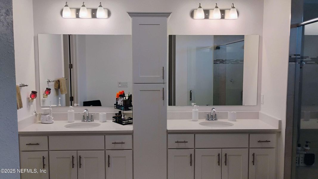 Furnished interior view inside a new home in , Callahan (Image 18). Furnished interior view inside a new home in , Callahan (Image 18).