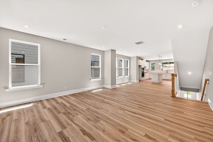 Spacious, unfurnished interior of a new home in Old Town Village, Waxhaw (Image 23). Spacious, unfurnished interior of a new home in Old Town Village, Waxhaw (Image 23).