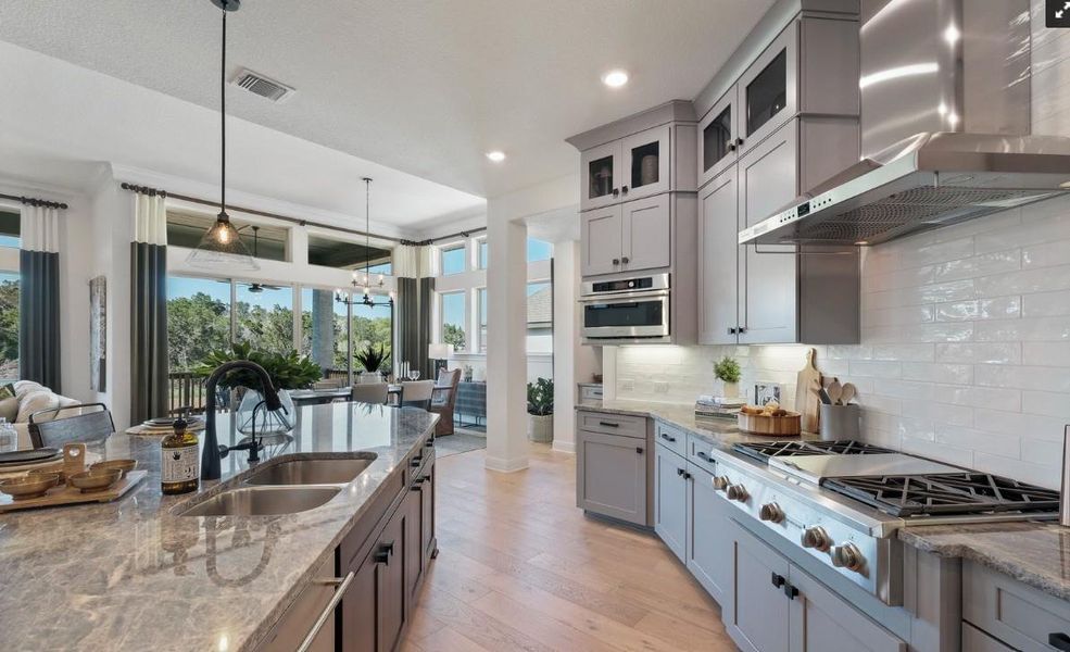 REPRESENTATIVE PHOTO: Gas cooktop with updraft vent hood & Advantium microwave! REPRESENTATIVE PHOTO: Gas cooktop with updraft vent hood & Advantium microwave!