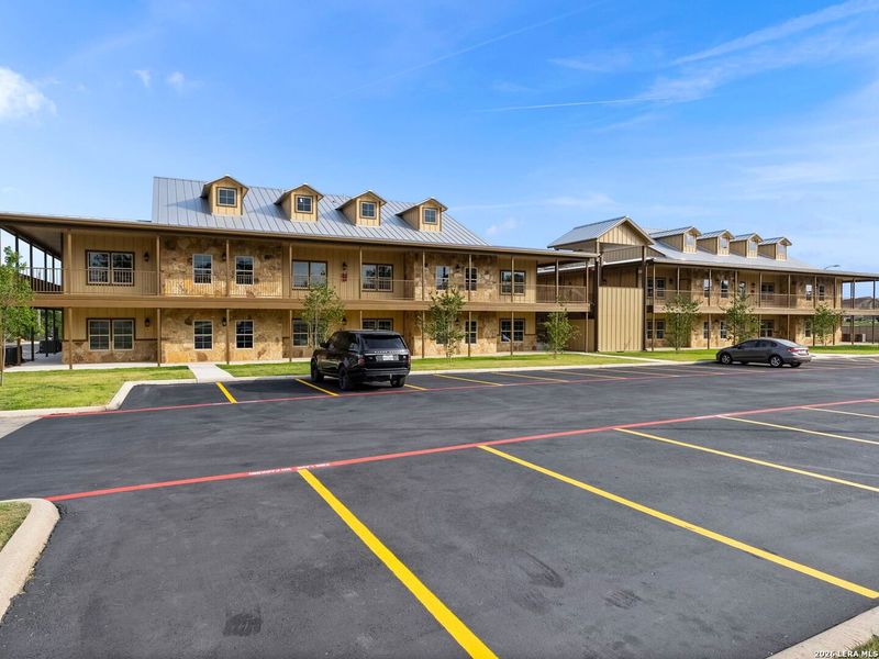 Community amenities in , New Braunfels (Image 25).