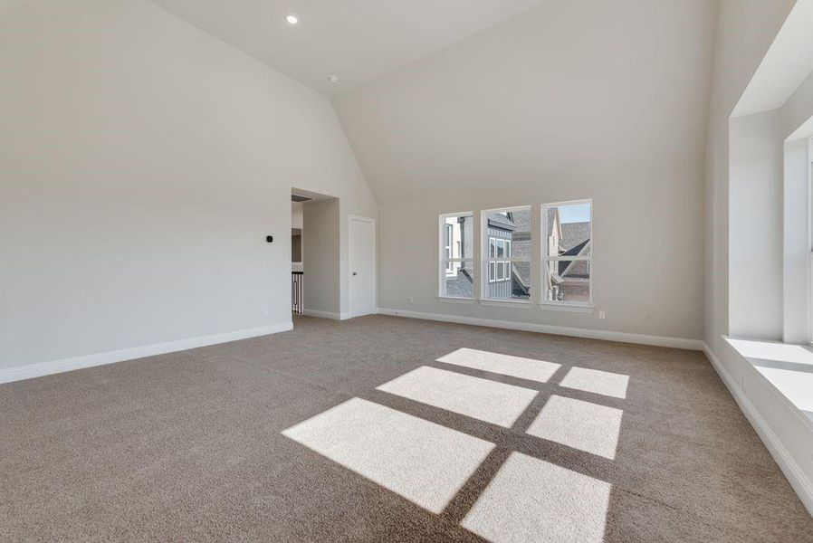 Spacious, unfurnished interior of a new home in Prairie Ridge, Venus (Image 23).