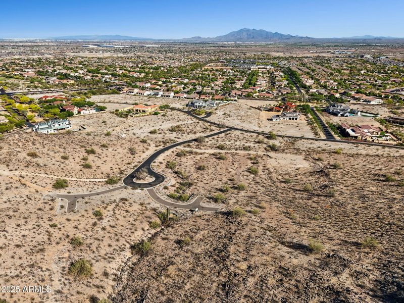 6-web-or-mls-3388-n-highlands-dr-38