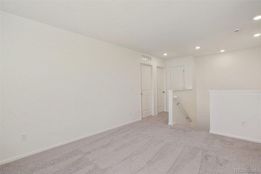 Spacious, unfurnished interior of a new home in Windler Villas, Aurora (Image 32).