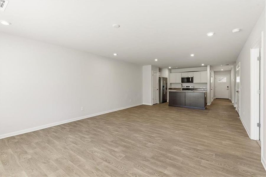 Spacious, unfurnished interior of a new home in Silver Leaf, Dawsonville (Image 22).