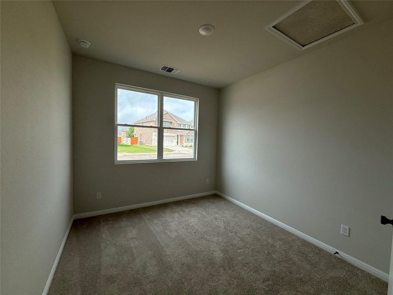 Spacious, unfurnished interior of a new home in Berry Creek Highlands, Georgetown (Image 16). Spacious, unfurnished interior of a new home in Berry Creek Highlands, Georgetown (Image 16).