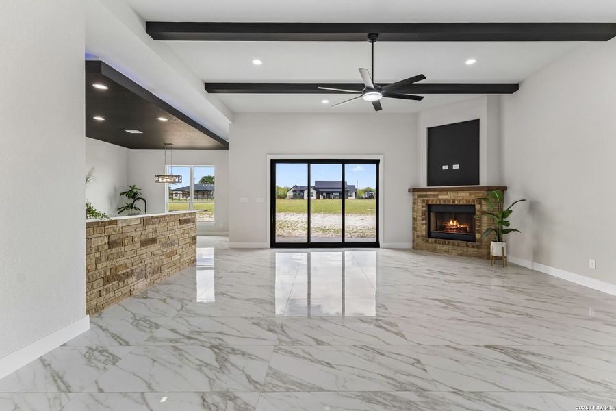 Spacious, unfurnished interior of a new home in , La Vernia (Image 44). Spacious, unfurnished interior of a new home in , La Vernia (Image 44).