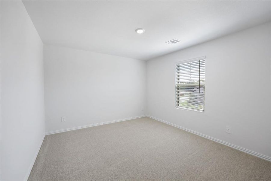 Photo is not of the actual home, but is an inspirational photo of builder’s model home and may depict options, furnishings, and/or decorator features that are not included. Photo is not of the actual home, but is an inspirational photo of builder’s model home and may depict options, furnishings, and/or decorator features that are not included.