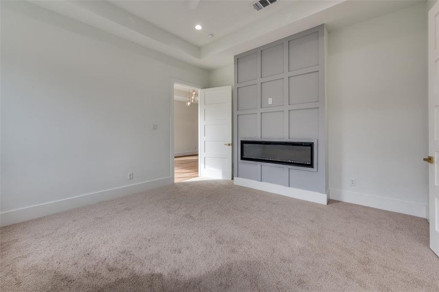 Spacious, unfurnished interior of a new home in , Fort Worth (Image 20).