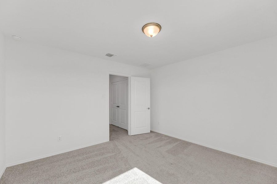 Spacious, unfurnished interior of a new home in Salerno - Heritage Collection, Round Rock (Image 15).