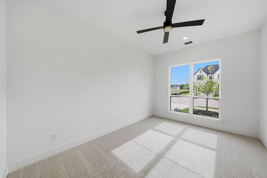 Spacious, unfurnished interior of a new home in Custer Ridge Estates, Allen (Image 30). Spacious, unfurnished interior of a new home in Custer Ridge Estates, Allen (Image 30).