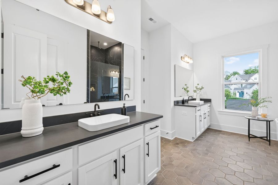 Furnished interior view inside a new home in Edgewater - Harbor Pointe, Lancaster (Image 17).