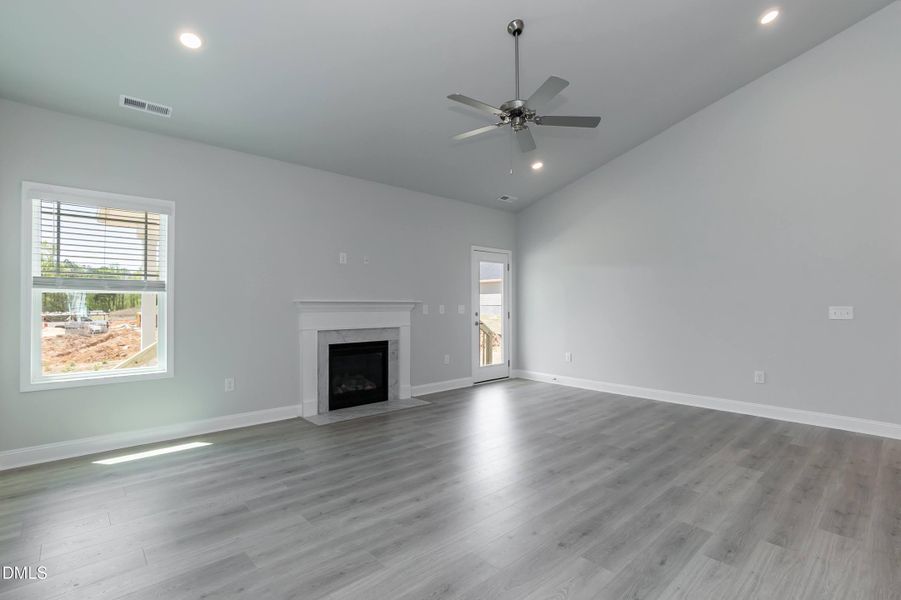 Spacious, unfurnished interior of a new home in Kelly Farms, Lillington (Image 14).