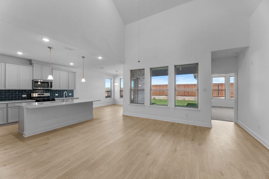 3,187sf New Home in Anna, TX.  - Slide 18