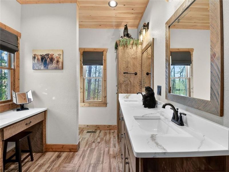 Furnished interior view inside a new home in , Ellijay (Image 10).