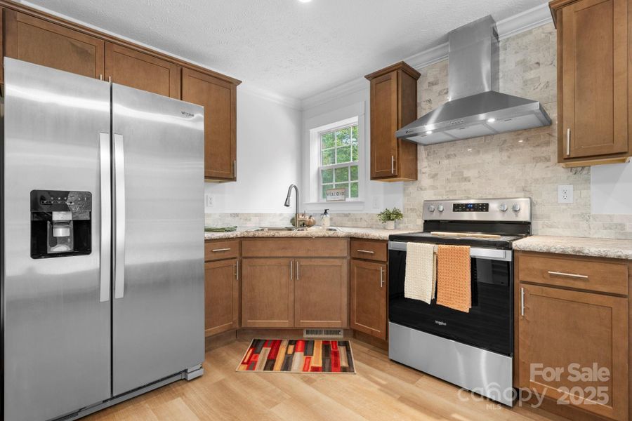 Full size appliances and lots of storage for a tiny home!!!