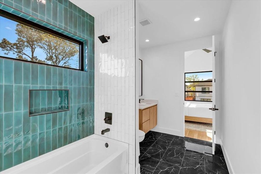 Furnished interior view inside a new home in , Dallas (Image 16).