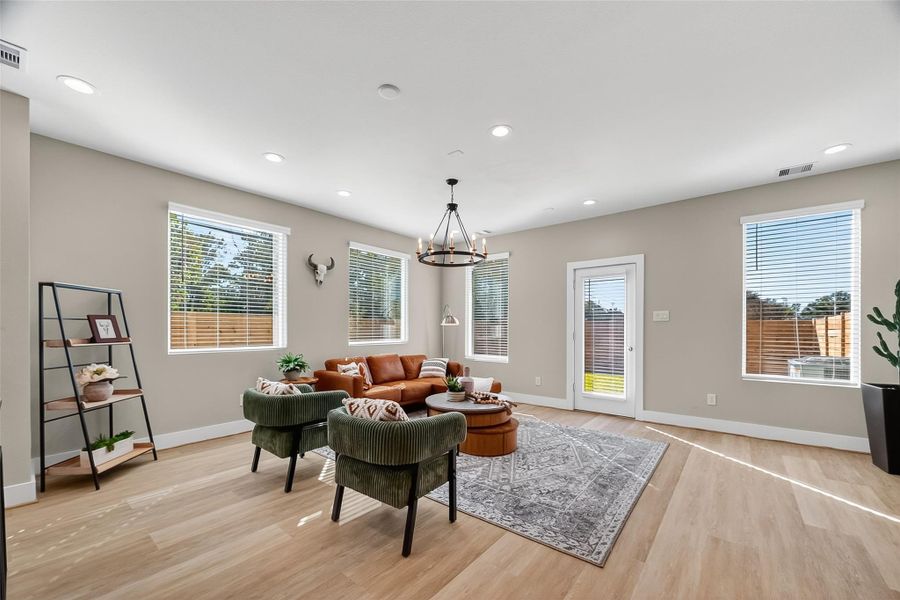 Furnished interior view inside a new home in Scranton Estates, Houston (Image 13).