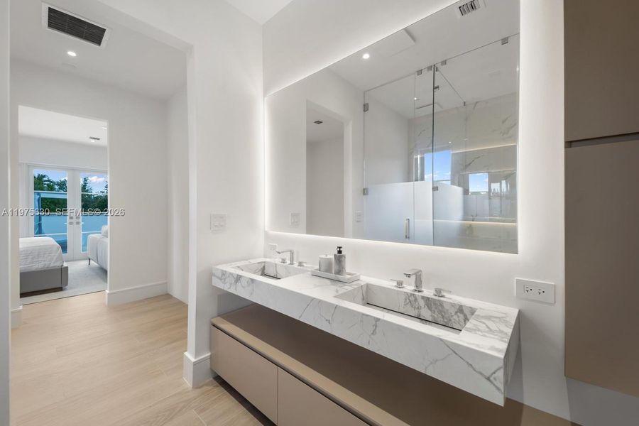Furnished interior view inside a new home in , Coral Gables (Image 41).