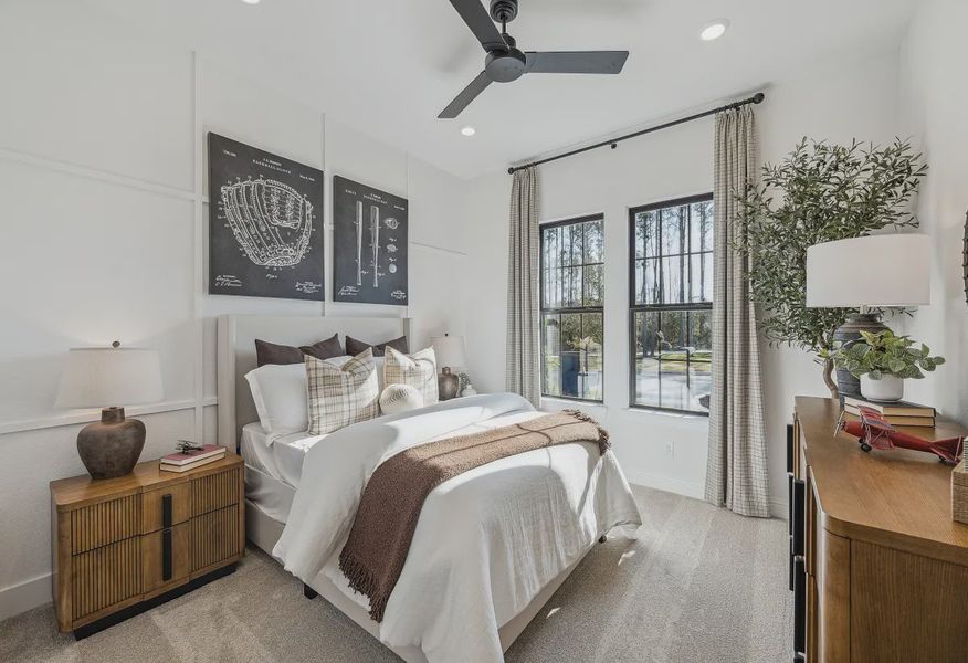 Plan 5039 Bed 4 - Staged - 21 of 21