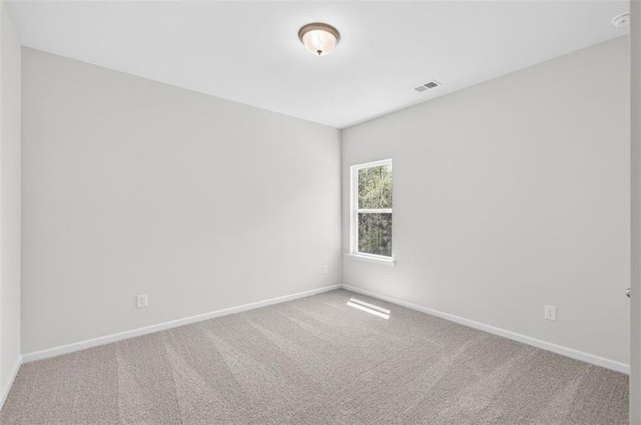 Spacious, unfurnished interior of a new home in Evergreen at Lakeside, Temple (Image 25).