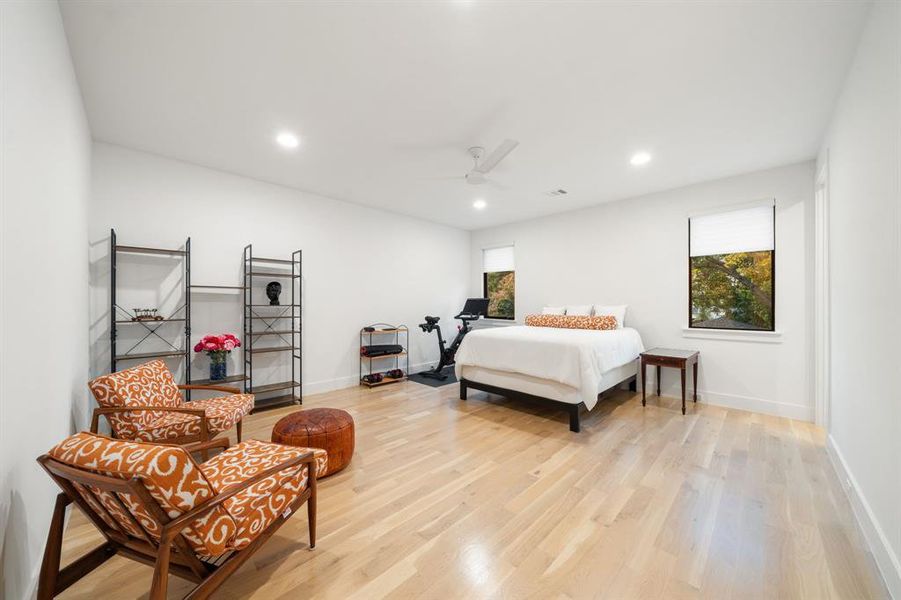 Furnished interior view inside a new home in , Dallas (Image 3). Furnished interior view inside a new home in , Dallas (Image 3).